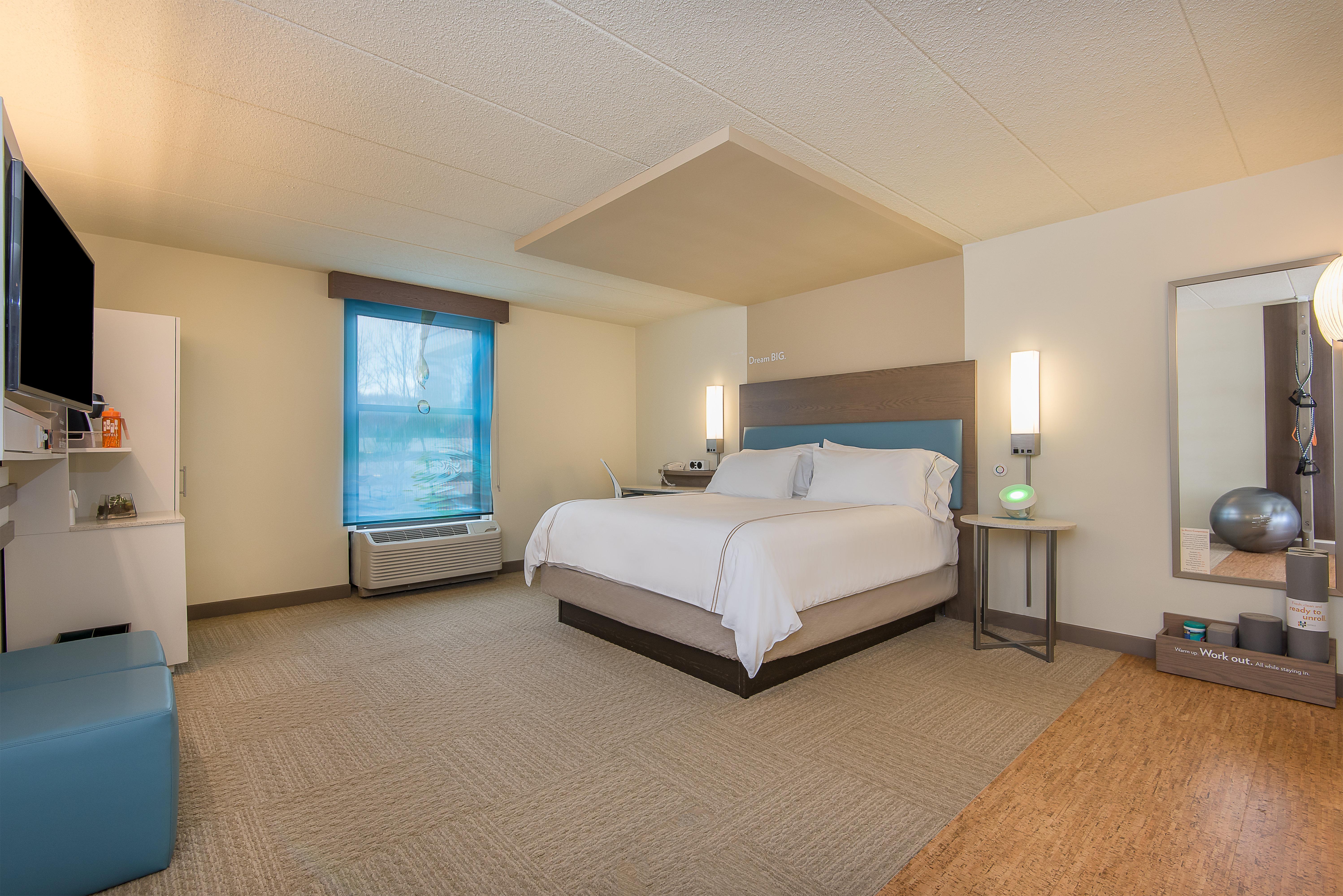 Even Hotel Norwalk By Ihg Экстерьер фото